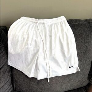 Nike Men’s size Small white mesh shorts